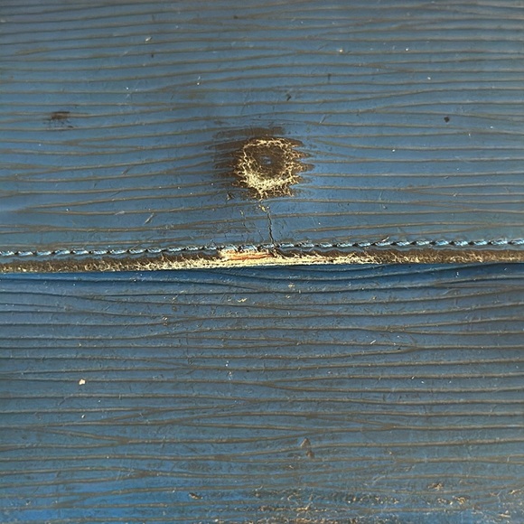 Louis Vuitton blue epi rehab wallet - Picture 9 of 15